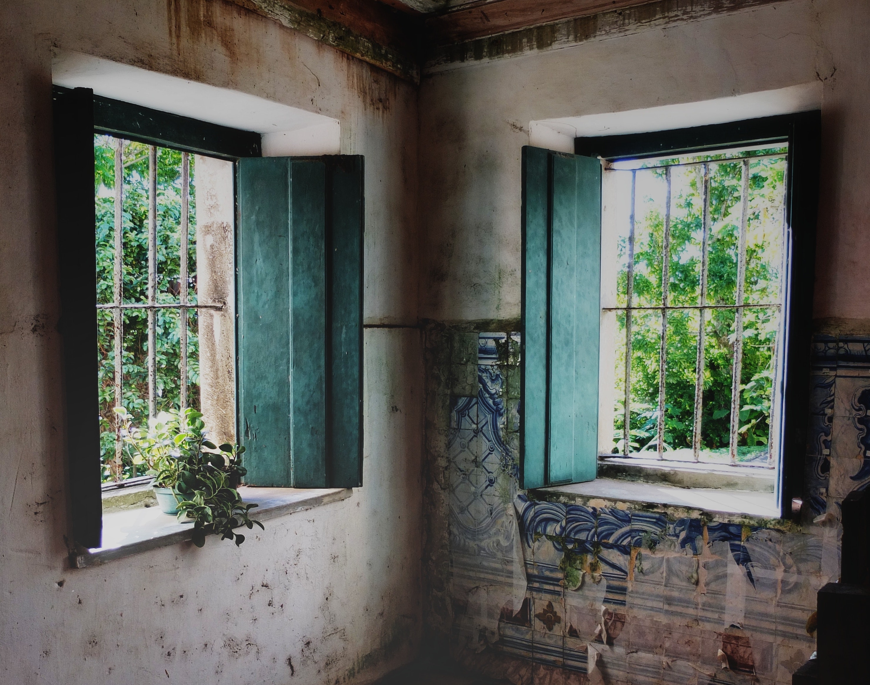 distressed properties for sale